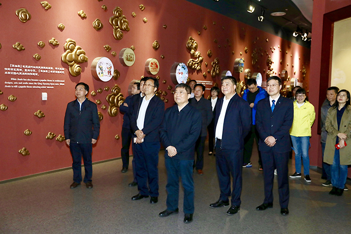 图片关键词