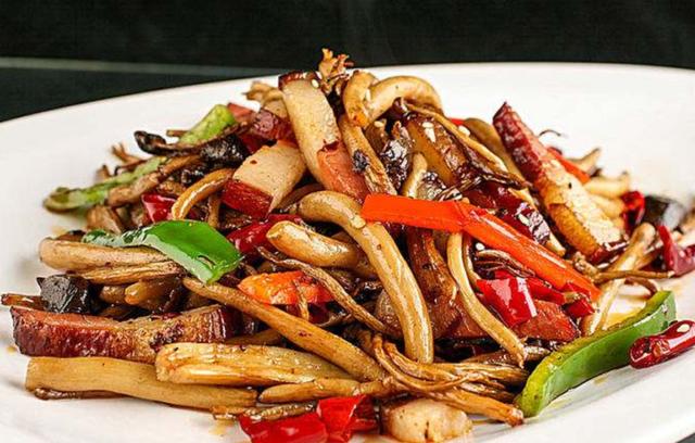 国家蘑菇地理：中国哪里的蘑菇最好吃？